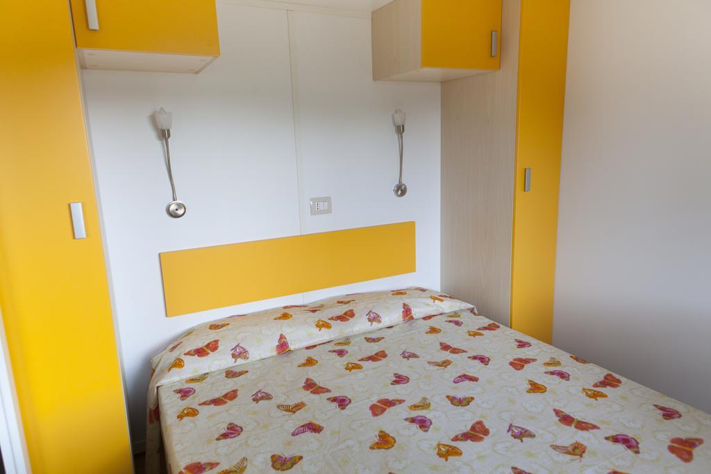 Camping Delfino Hotell Albenga Rom bilde