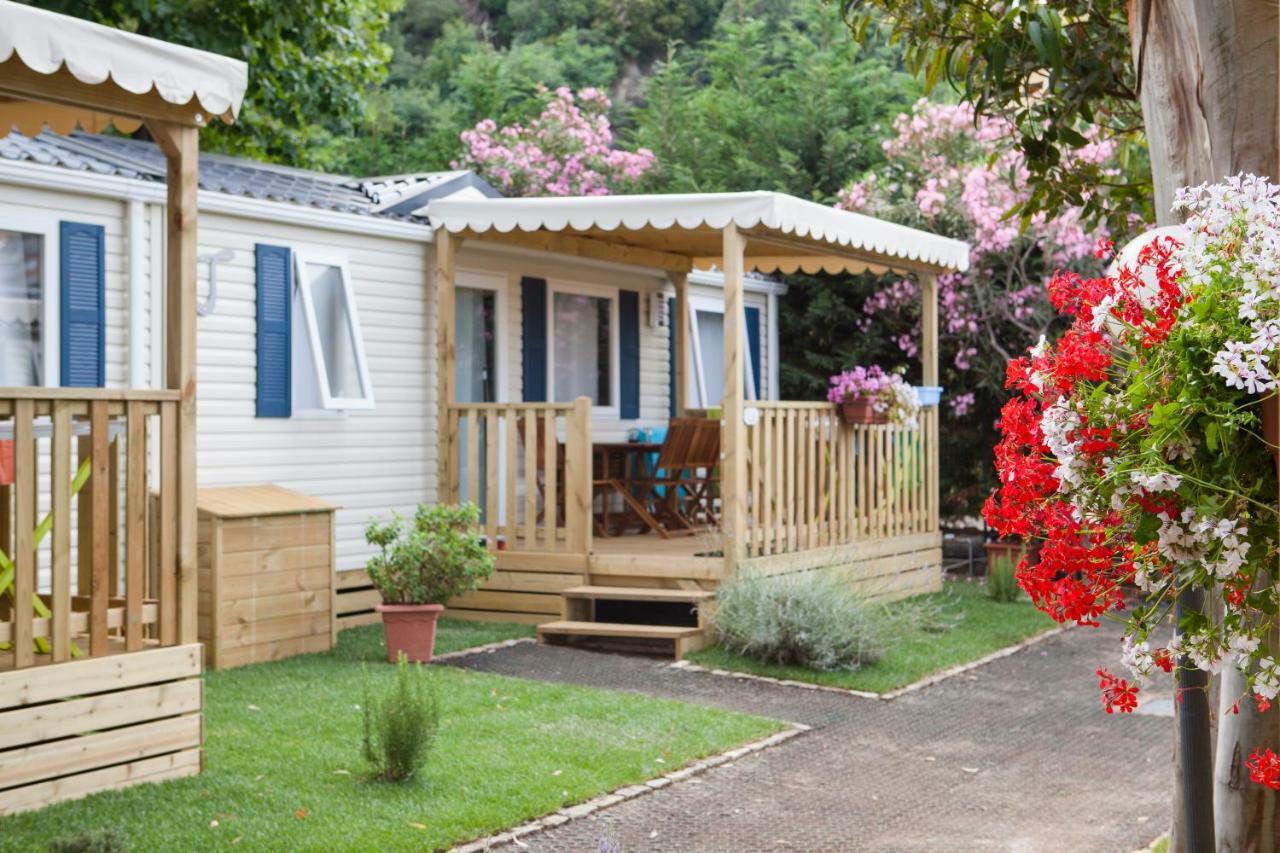 Camping Delfino Albenga Eksteriør bilde